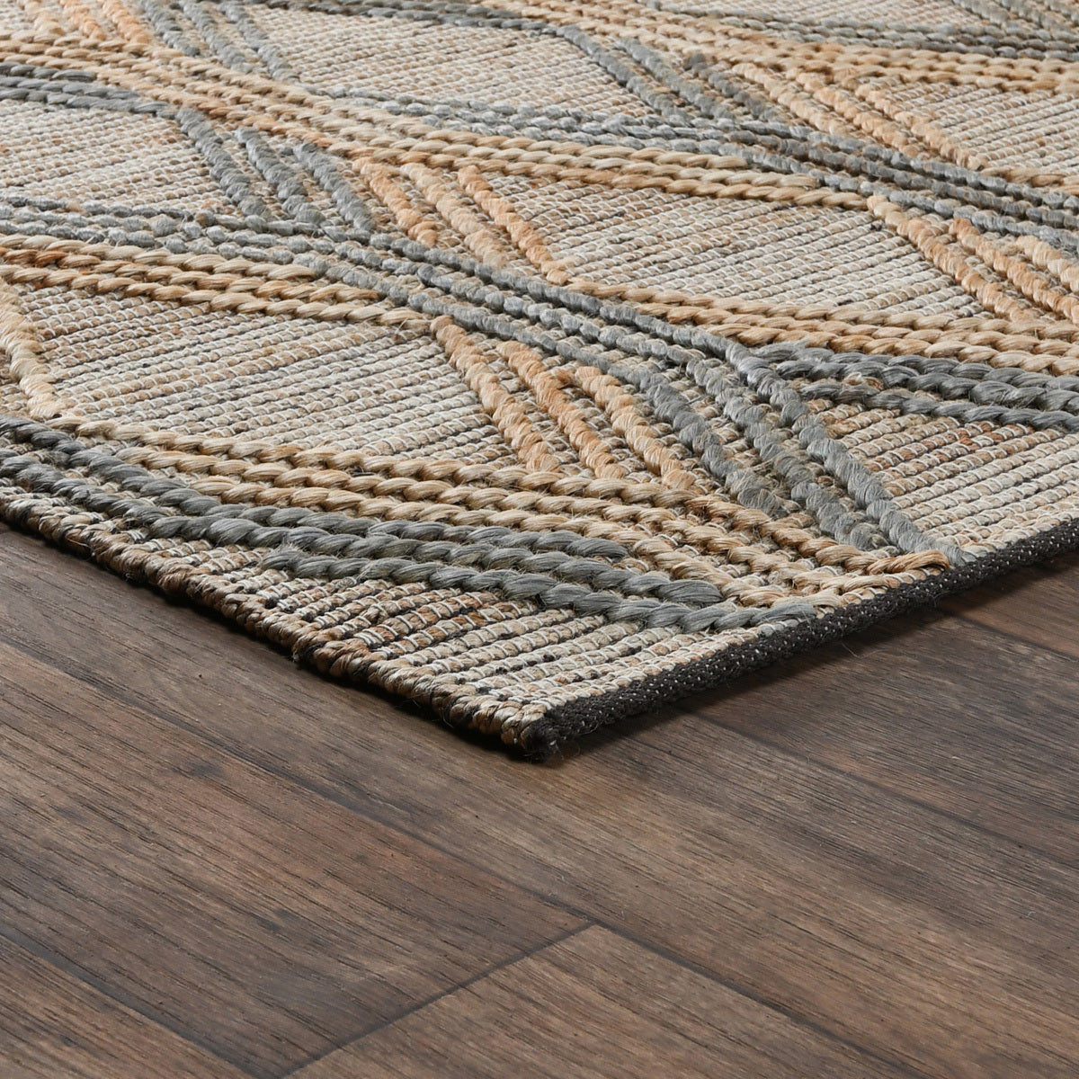 3009060