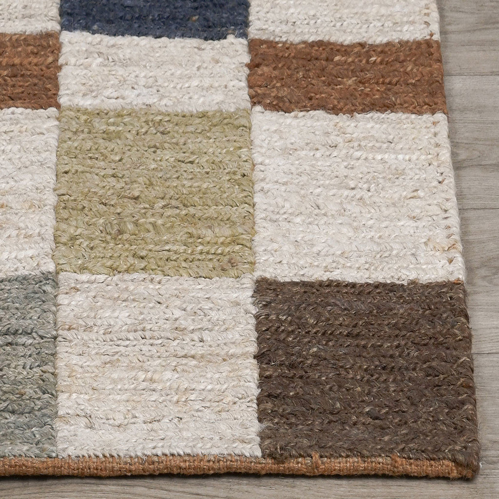 30091885