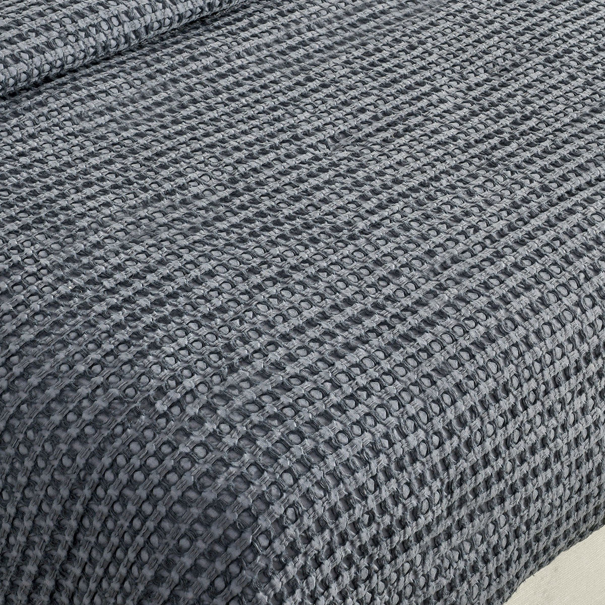BEDQ532Q