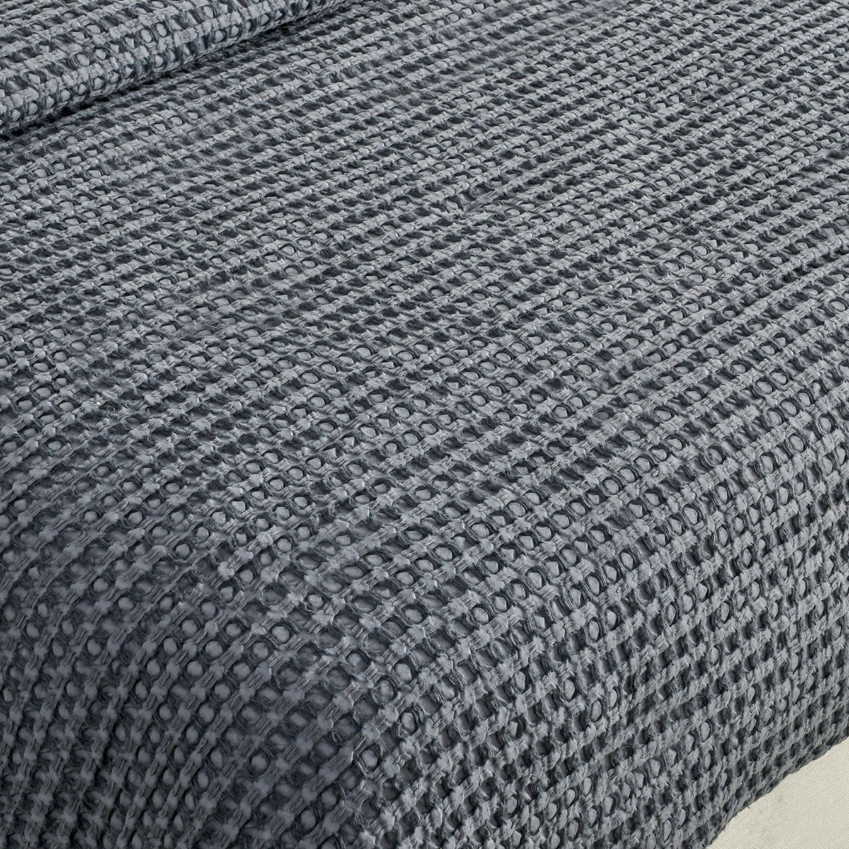 V280101