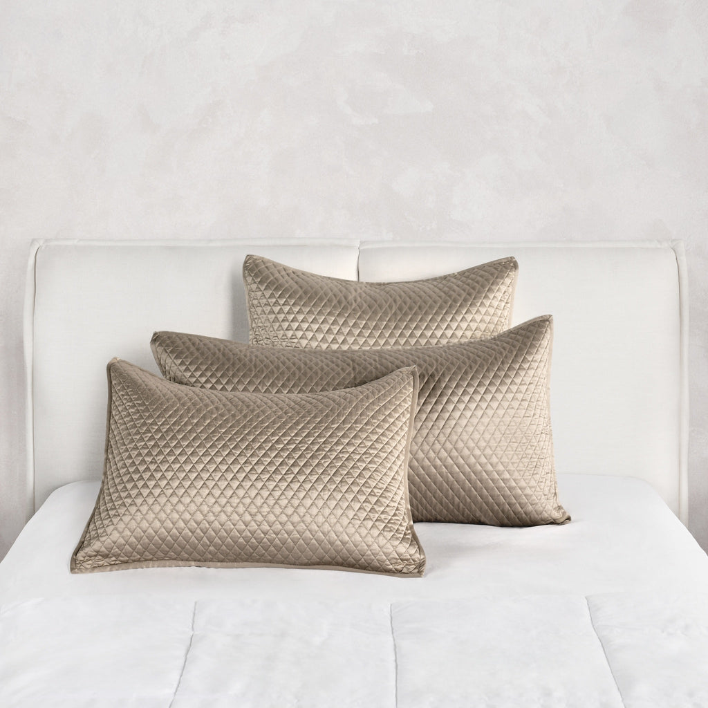 BEDQ411Q