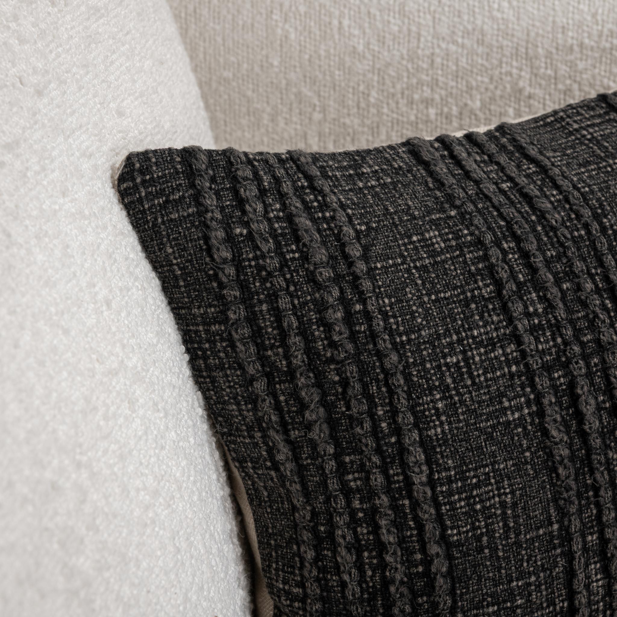 V250072