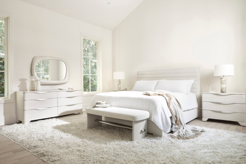 Sereno Panel Bed