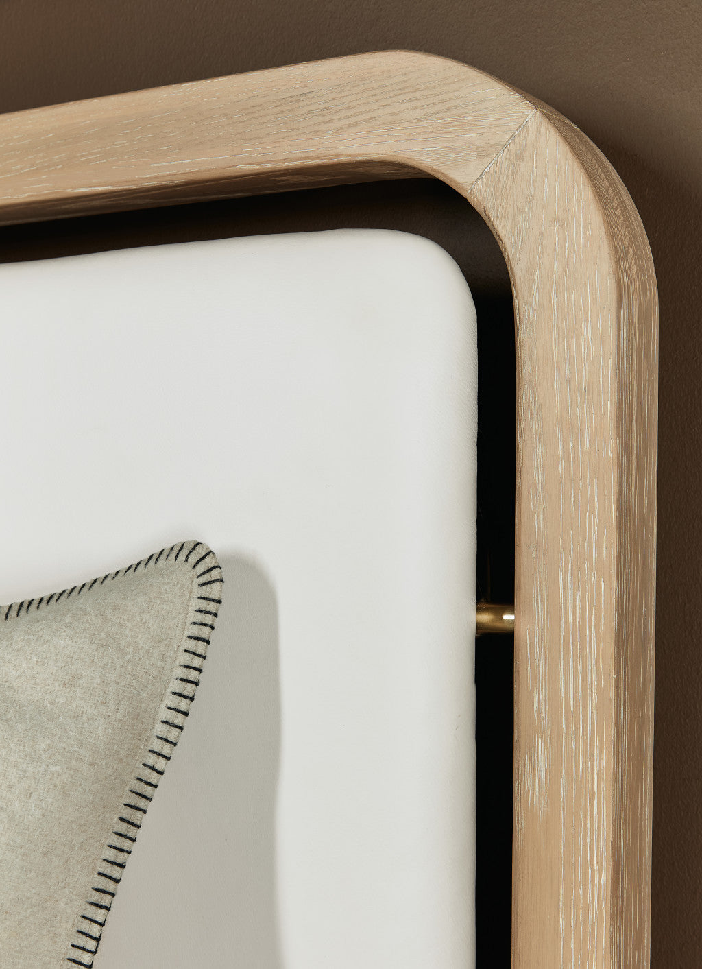 Banyon Bay King Panel Bed