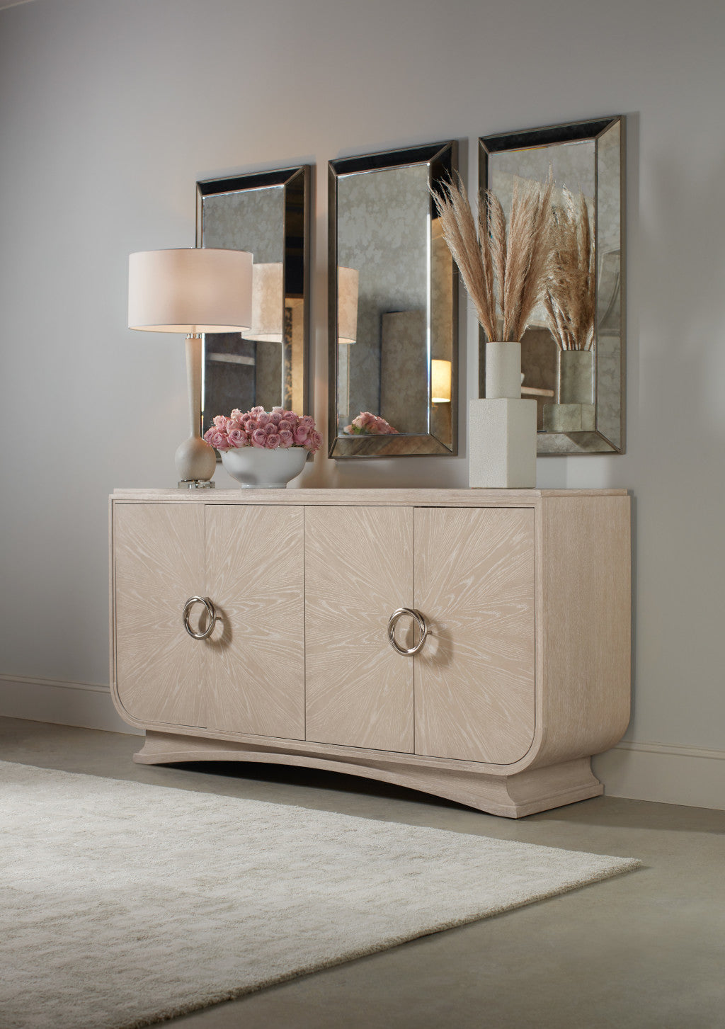 Nouveau Chic Buffet