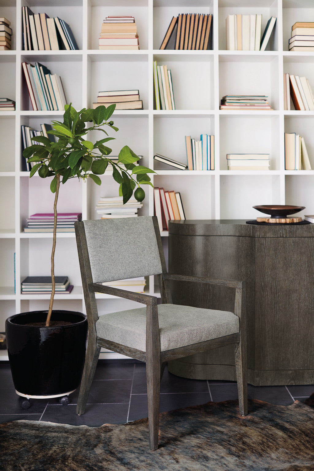 Linea Arm Chair