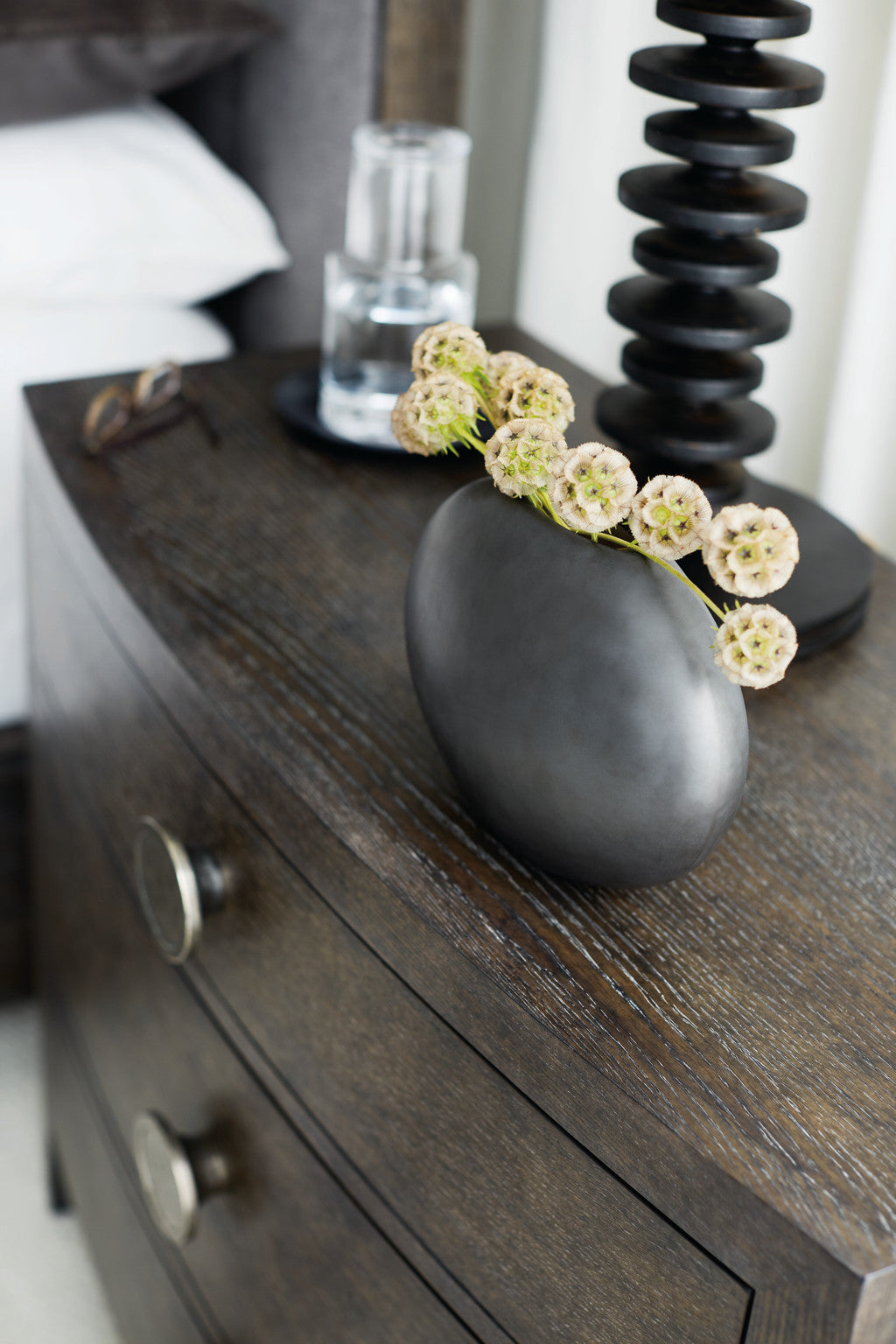 Linea Nightstand